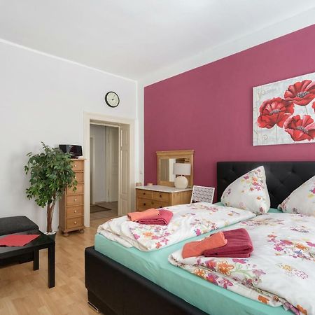 Ferienwohnung Residenz Bis 6 Gaeste , Ferienwohnung Dresden Bis 4 Gaeste, Ferienwohnung Elbflorenz Bis 2 Gaeste Luaran gambar