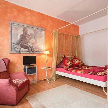 Ferienwohnung Residenz Bis 6 Gaeste , Ferienwohnung Dresden Bis 4 Gaeste, Ferienwohnung Elbflorenz Bis 2 Gaeste Luaran gambar