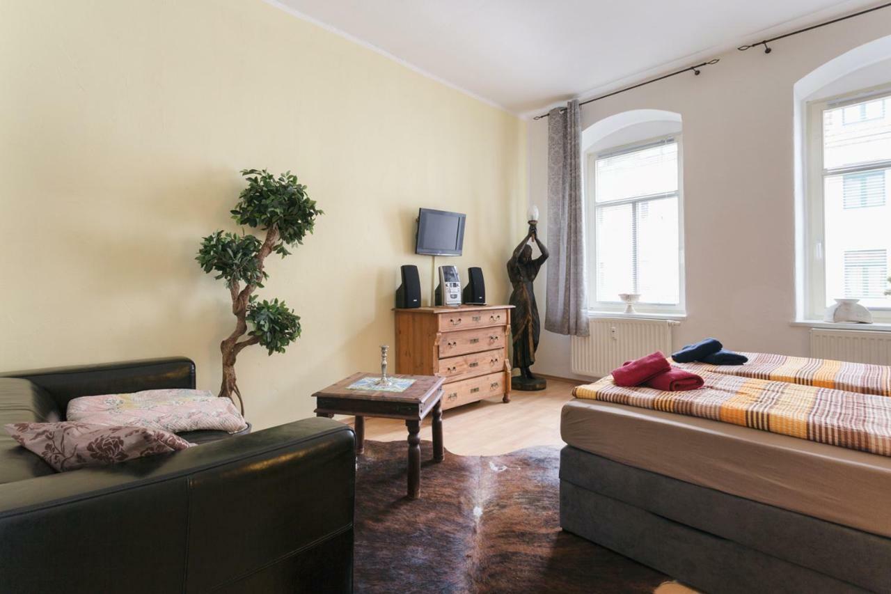 Ferienwohnung Residenz Bis 6 Gaeste , Ferienwohnung Dresden Bis 4 Gaeste, Ferienwohnung Elbflorenz Bis 2 Gaeste Luaran gambar