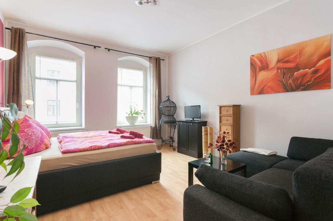 Ferienwohnung Residenz Bis 6 Gaeste , Ferienwohnung Dresden Bis 4 Gaeste, Ferienwohnung Elbflorenz Bis 2 Gaeste Luaran gambar
