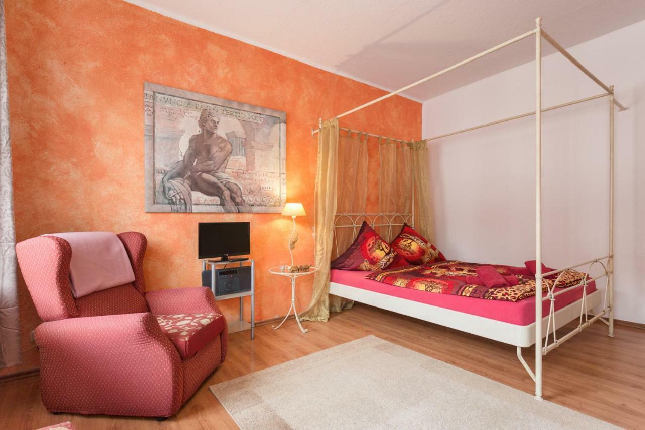 Ferienwohnung Residenz Bis 6 Gaeste , Ferienwohnung Dresden Bis 4 Gaeste, Ferienwohnung Elbflorenz Bis 2 Gaeste Luaran gambar