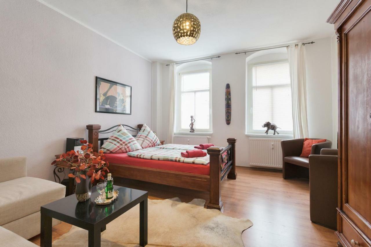 Ferienwohnung Residenz Bis 6 Gaeste , Ferienwohnung Dresden Bis 4 Gaeste, Ferienwohnung Elbflorenz Bis 2 Gaeste Luaran gambar