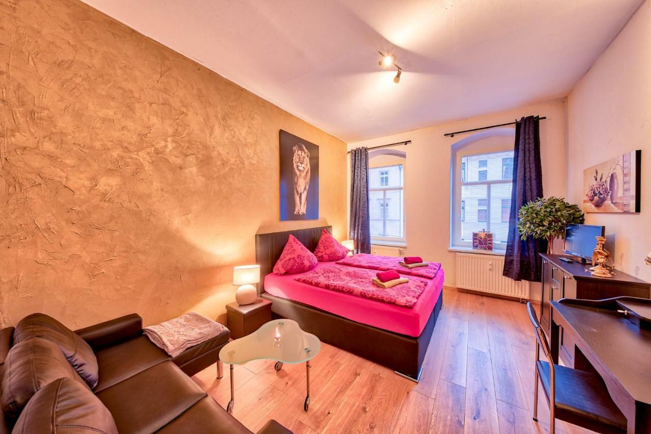 Ferienwohnung Residenz Bis 6 Gaeste , Ferienwohnung Dresden Bis 4 Gaeste, Ferienwohnung Elbflorenz Bis 2 Gaeste Luaran gambar