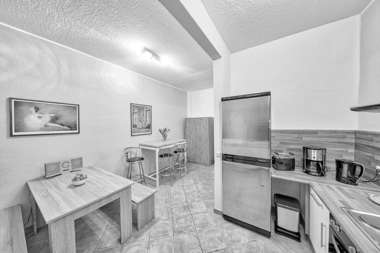 Ferienwohnung Residenz Bis 6 Gaeste , Ferienwohnung Dresden Bis 4 Gaeste, Ferienwohnung Elbflorenz Bis 2 Gaeste Luaran gambar